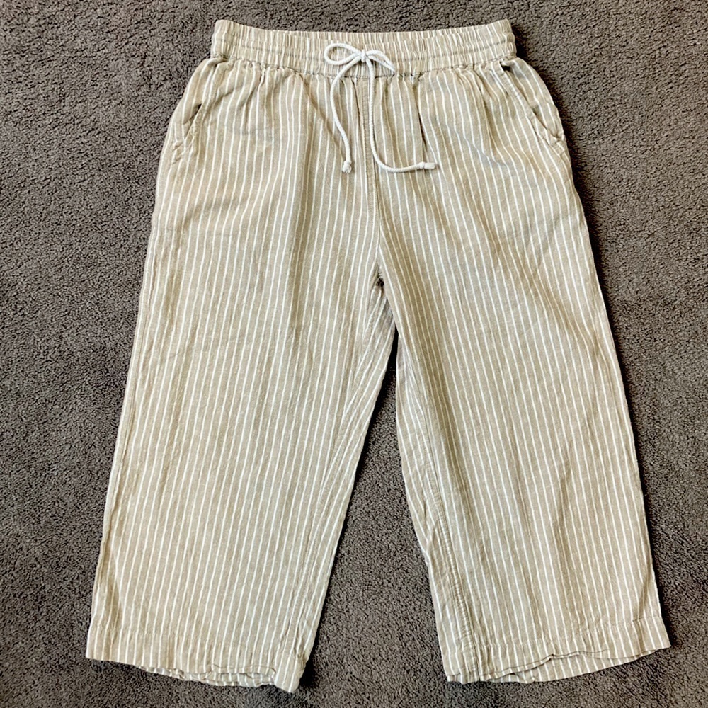 BeachLunchLounge Linen blend elastic waist drawstring capris, size small